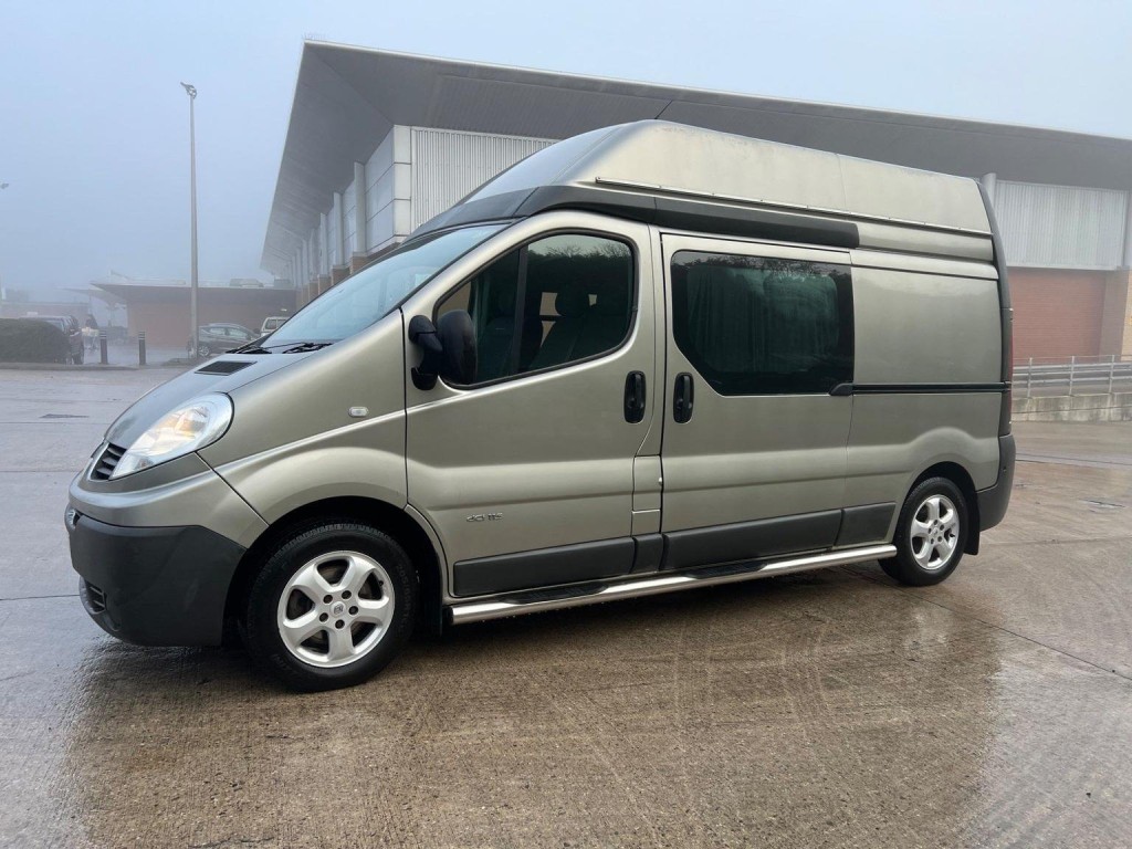 RENAULT TRAFIC