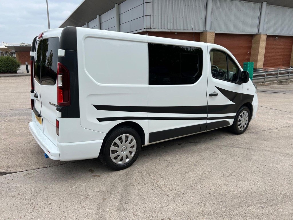 RENAULT TRAFIC
