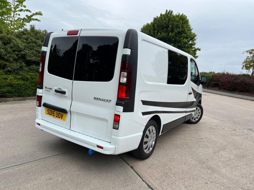 RENAULT TRAFIC