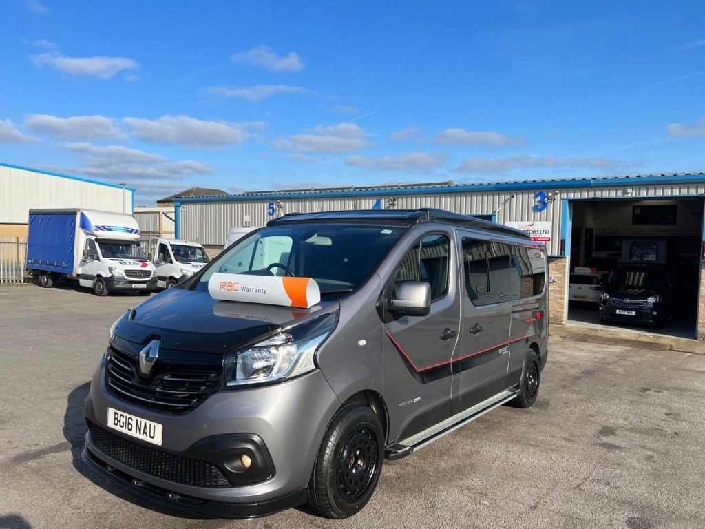 RENAULT TRAFIC