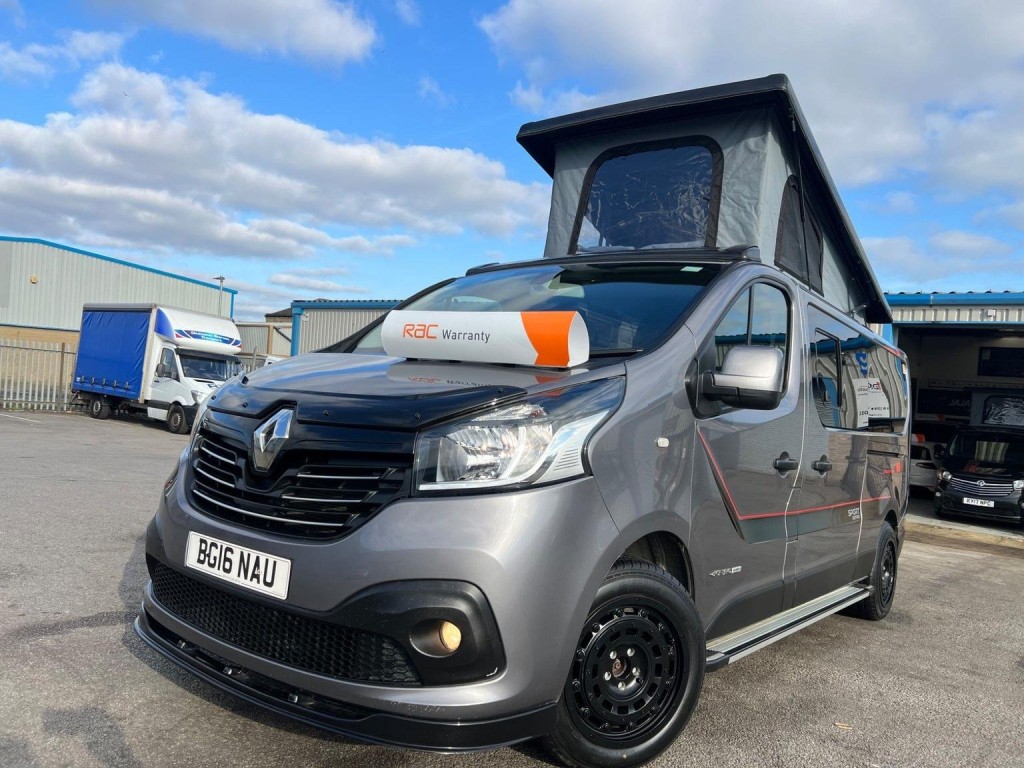 RENAULT TRAFIC