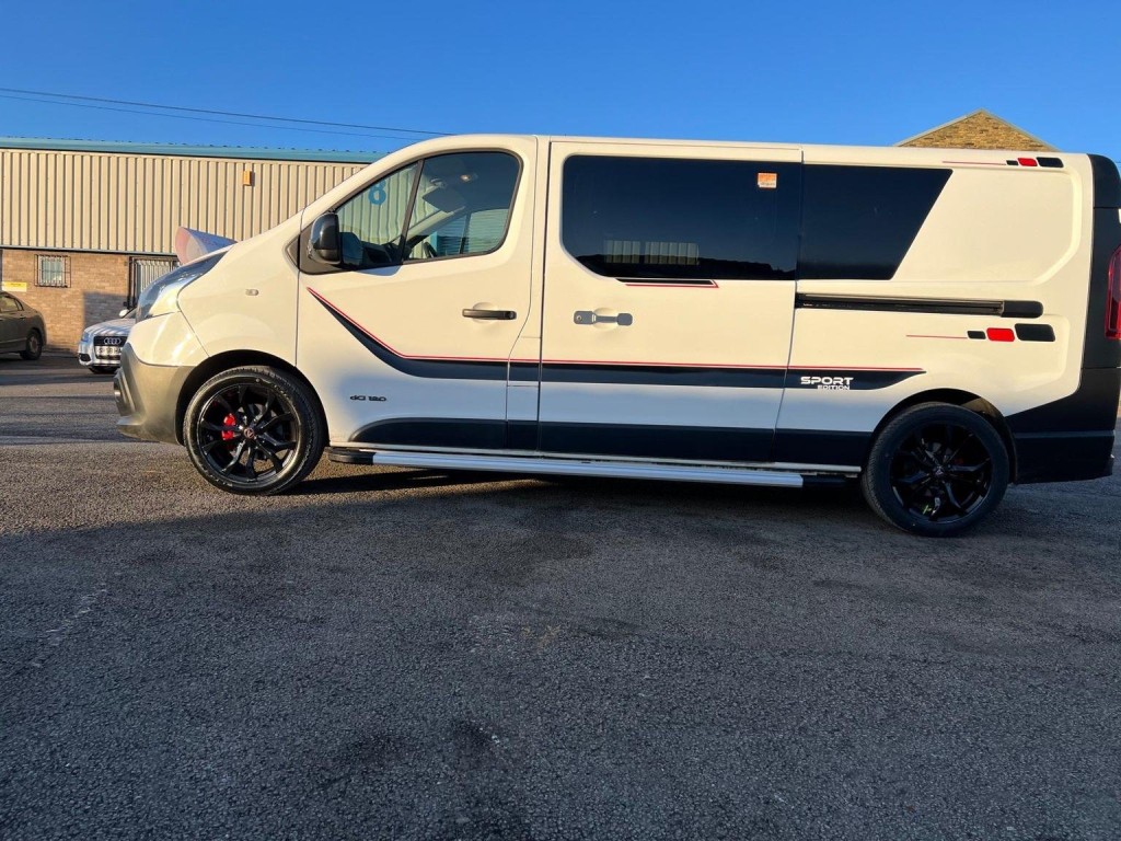 RENAULT TRAFIC