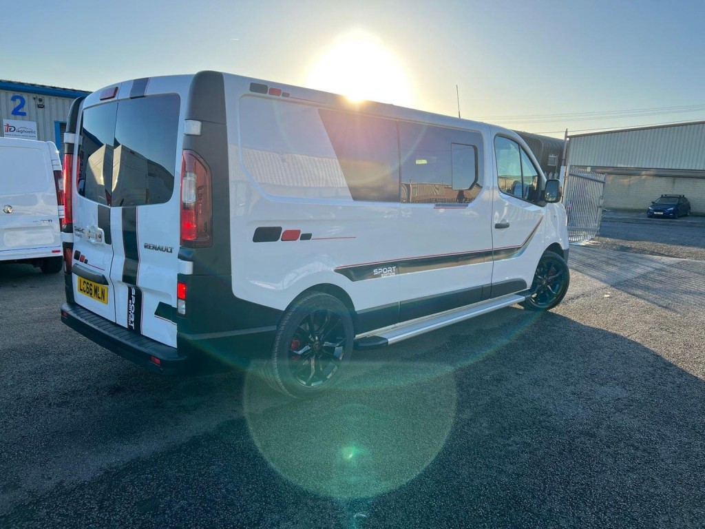 RENAULT TRAFIC