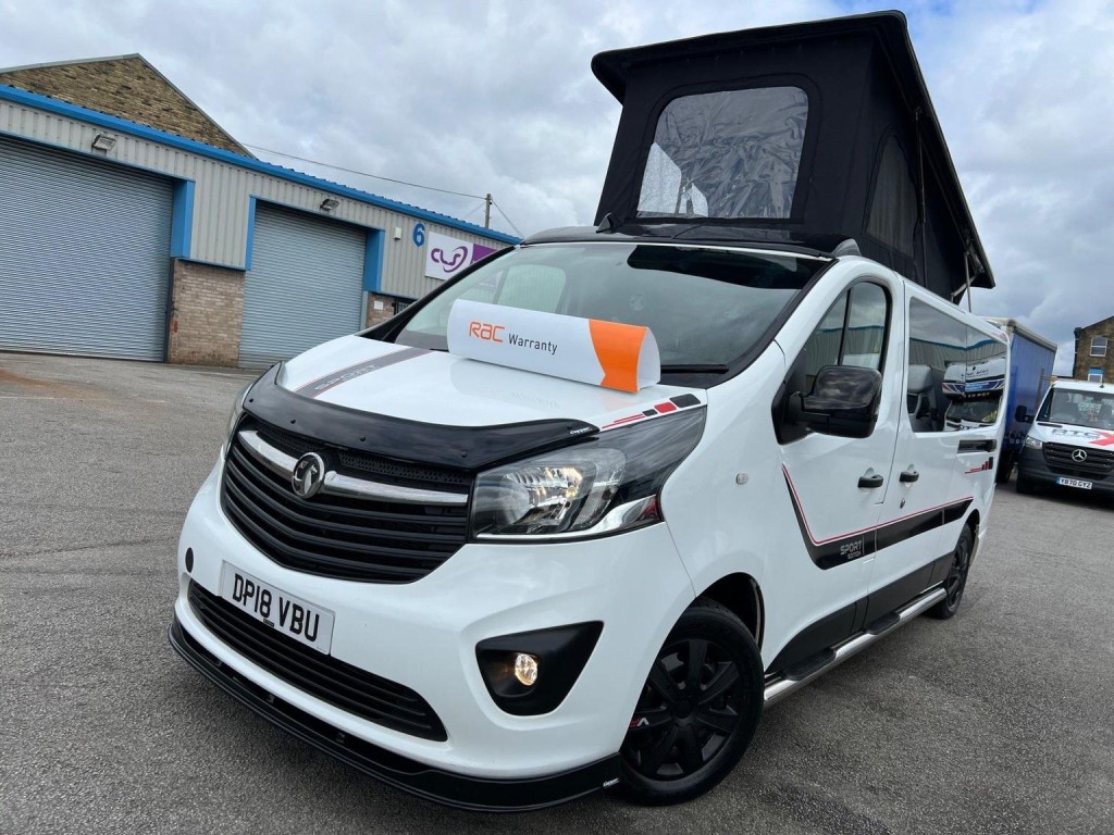 VAUXHALL VIVARO