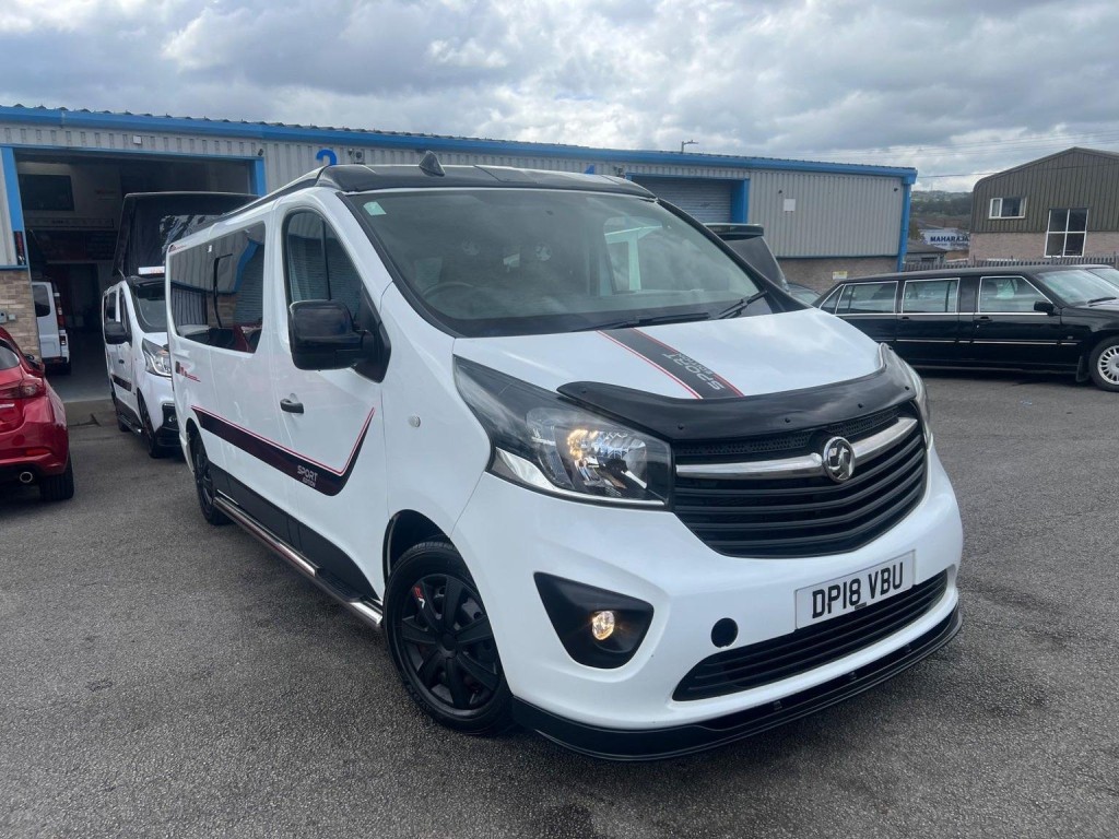 VAUXHALL VIVARO