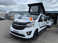 VAUXHALL VIVARO