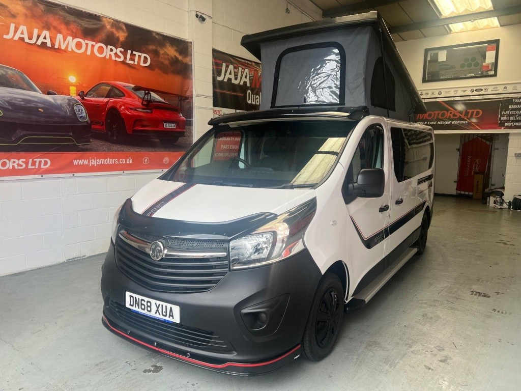 VAUXHALL VIVARO