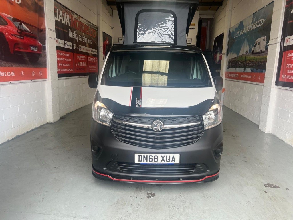 VAUXHALL VIVARO
