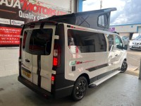 VAUXHALL VIVARO