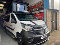 VAUXHALL VIVARO