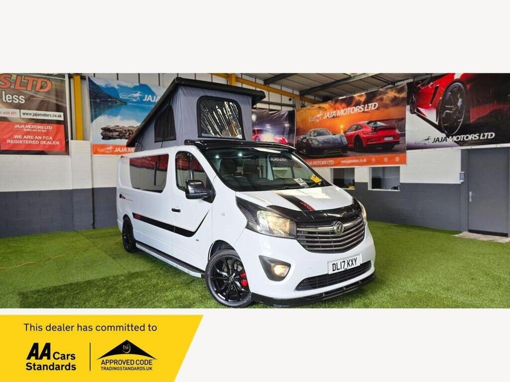 VAUXHALL VIVARO