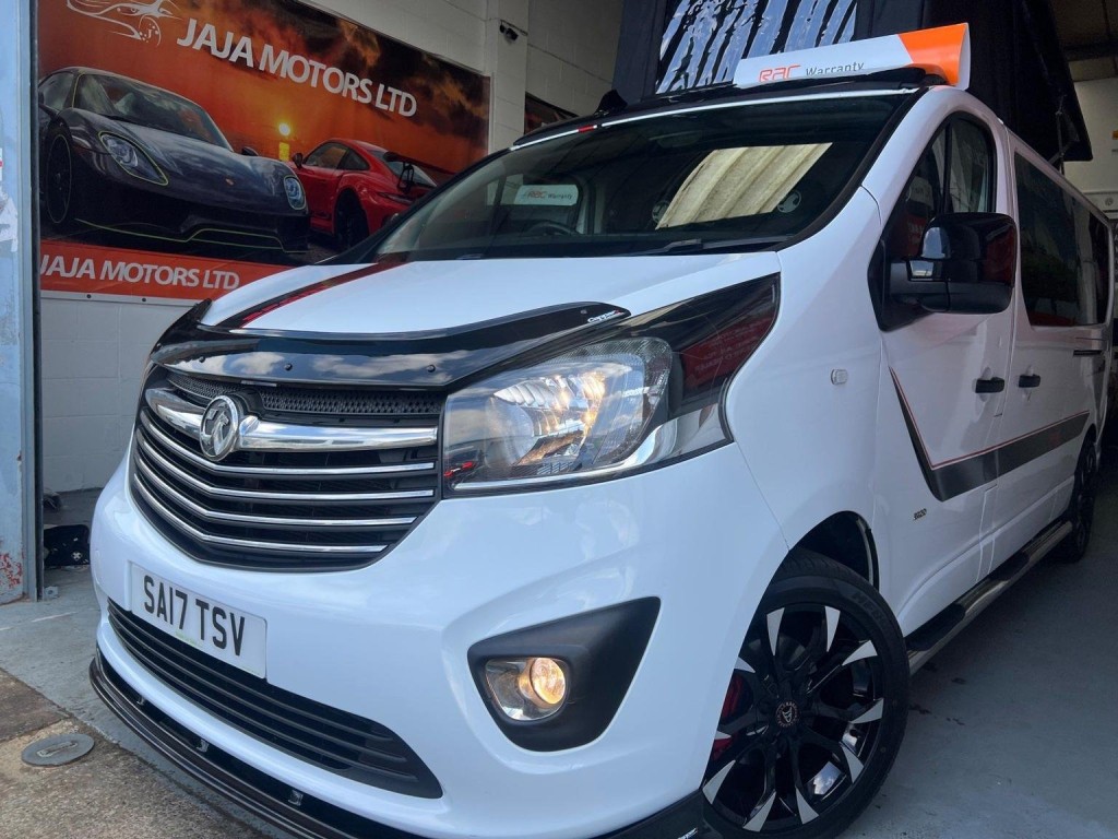 VAUXHALL VIVARO