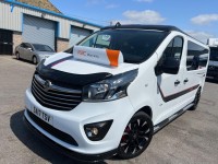 VAUXHALL VIVARO