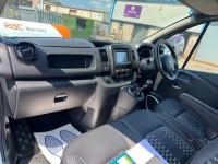VAUXHALL VIVARO