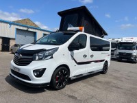 VAUXHALL VIVARO