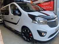VAUXHALL VIVARO