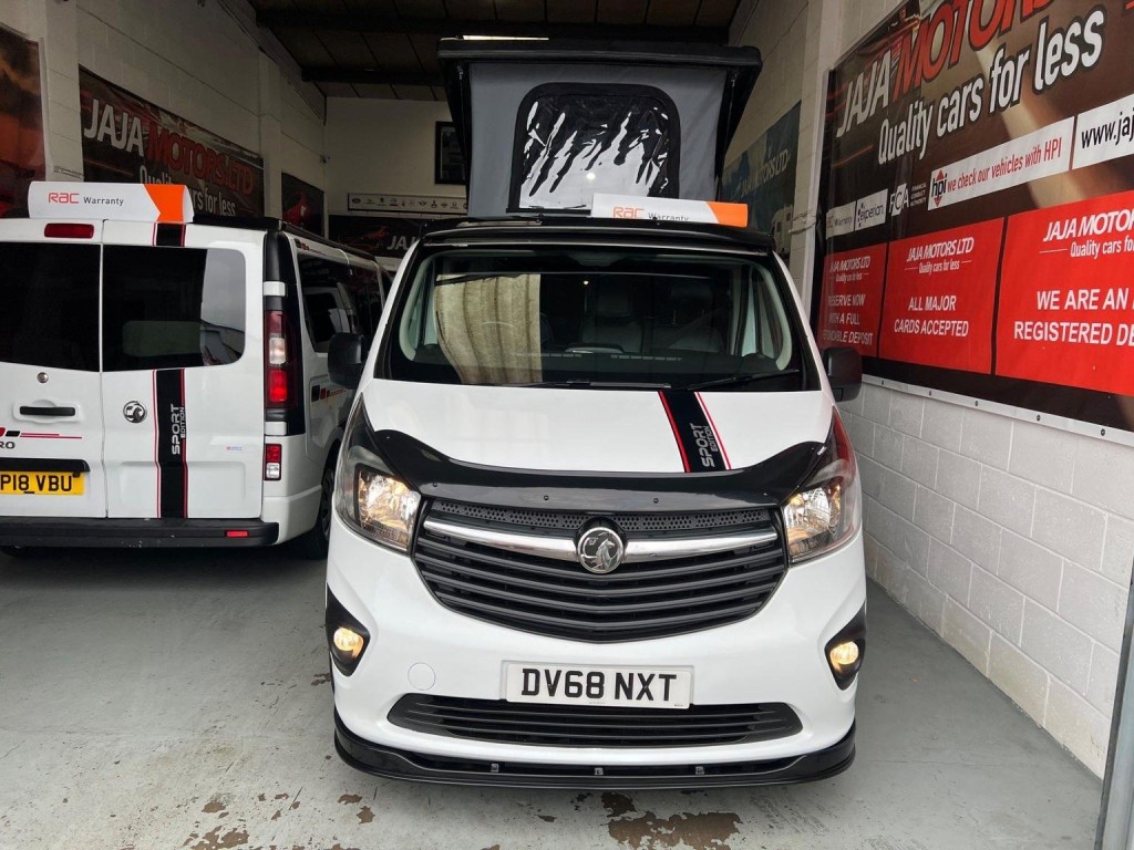 VAUXHALL VIVARO