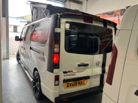 VAUXHALL VIVARO