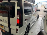 VAUXHALL VIVARO