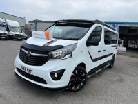 VAUXHALL VIVARO
