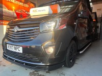 VAUXHALL VIVARO