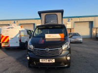 VAUXHALL VIVARO
