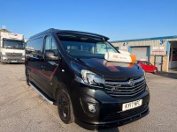 VAUXHALL VIVARO