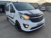 VAUXHALL VIVARO