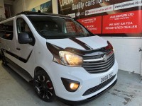 VAUXHALL VIVARO