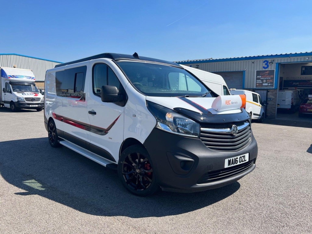 VAUXHALL VIVARO