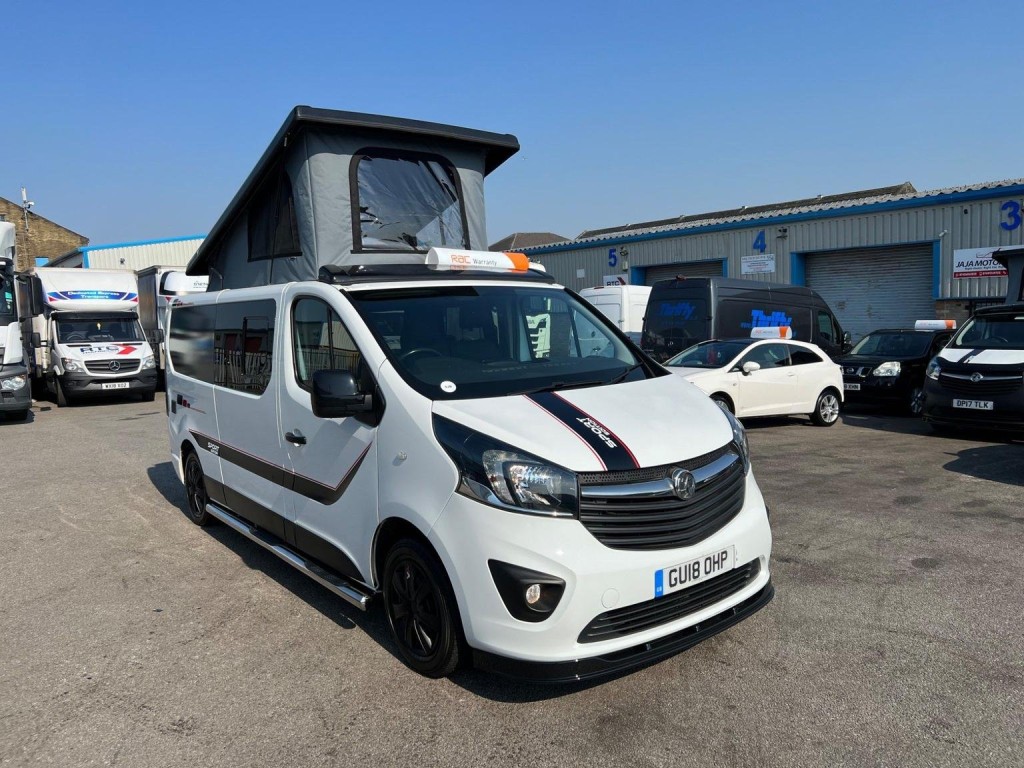 VAUXHALL VIVARO