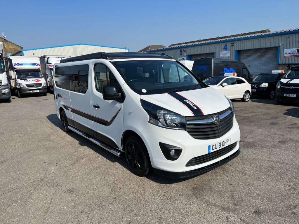 VAUXHALL VIVARO