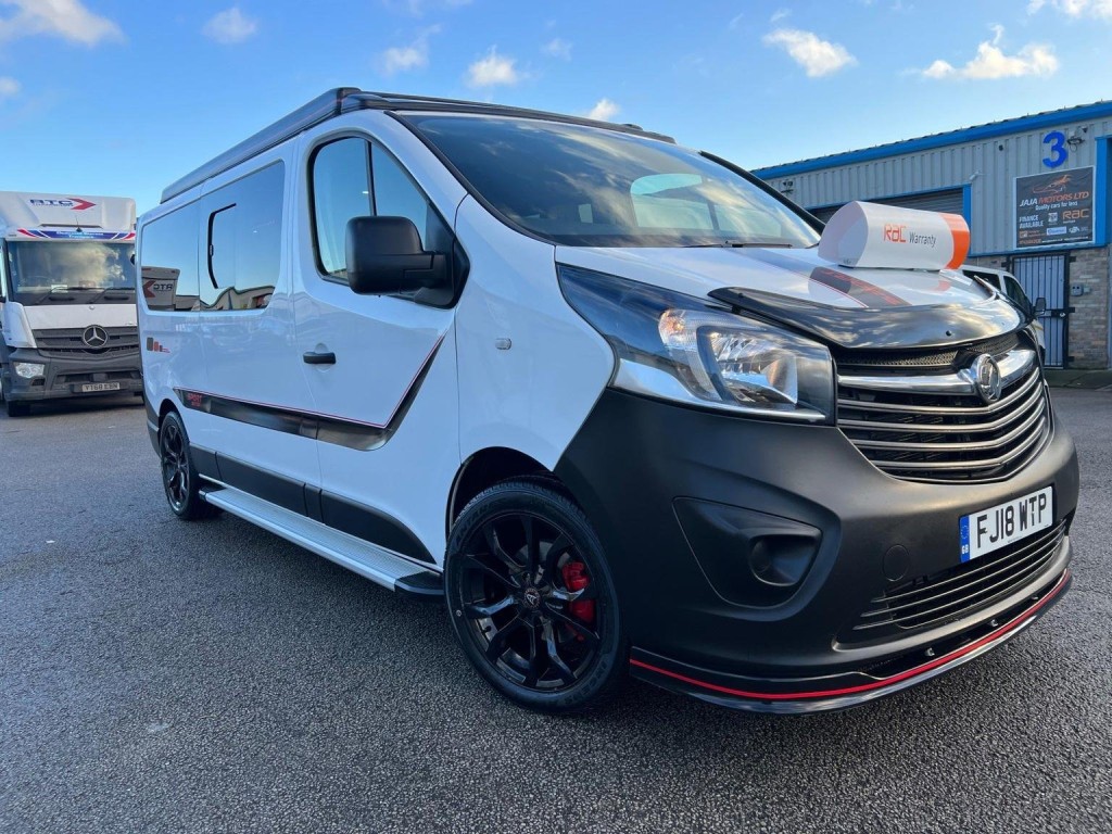 VAUXHALL VIVARO