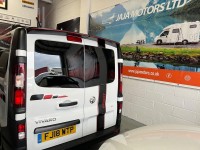 VAUXHALL VIVARO