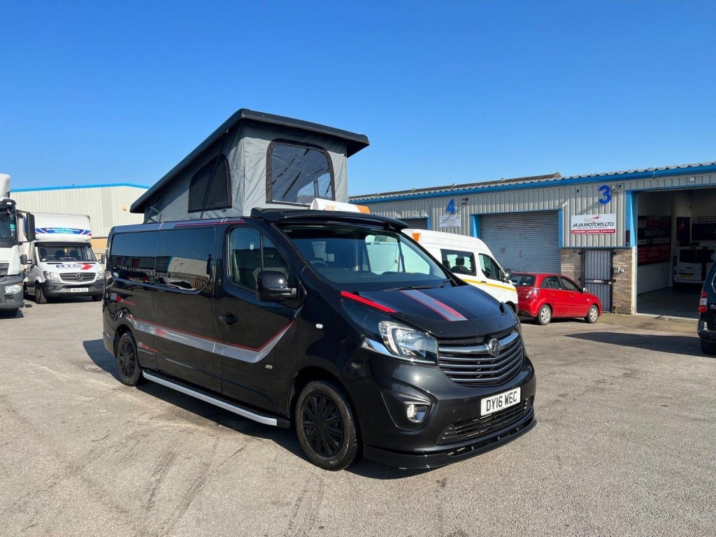 VAUXHALL VIVARO