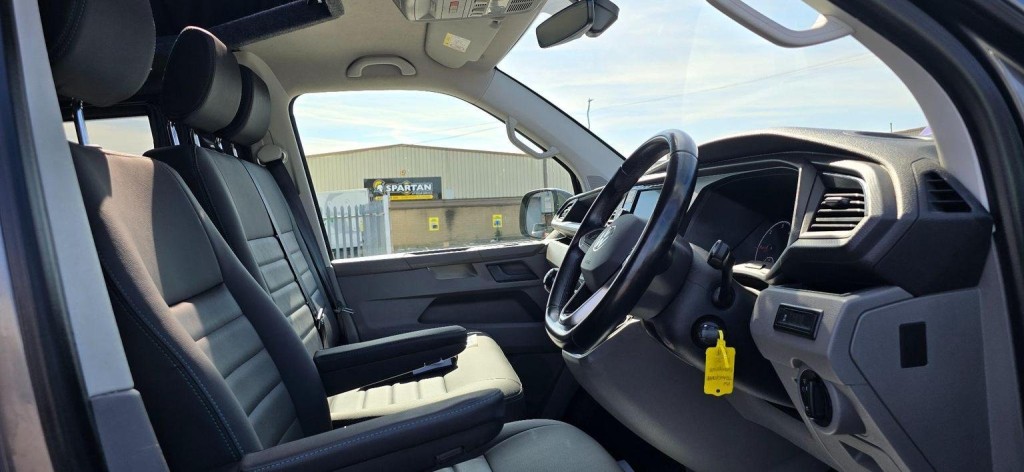 VOLKSWAGEN TRANSPORTER