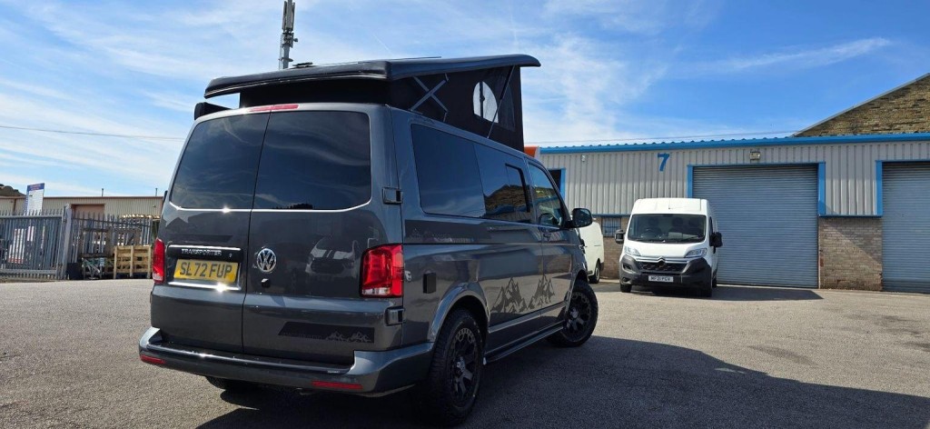 VOLKSWAGEN TRANSPORTER