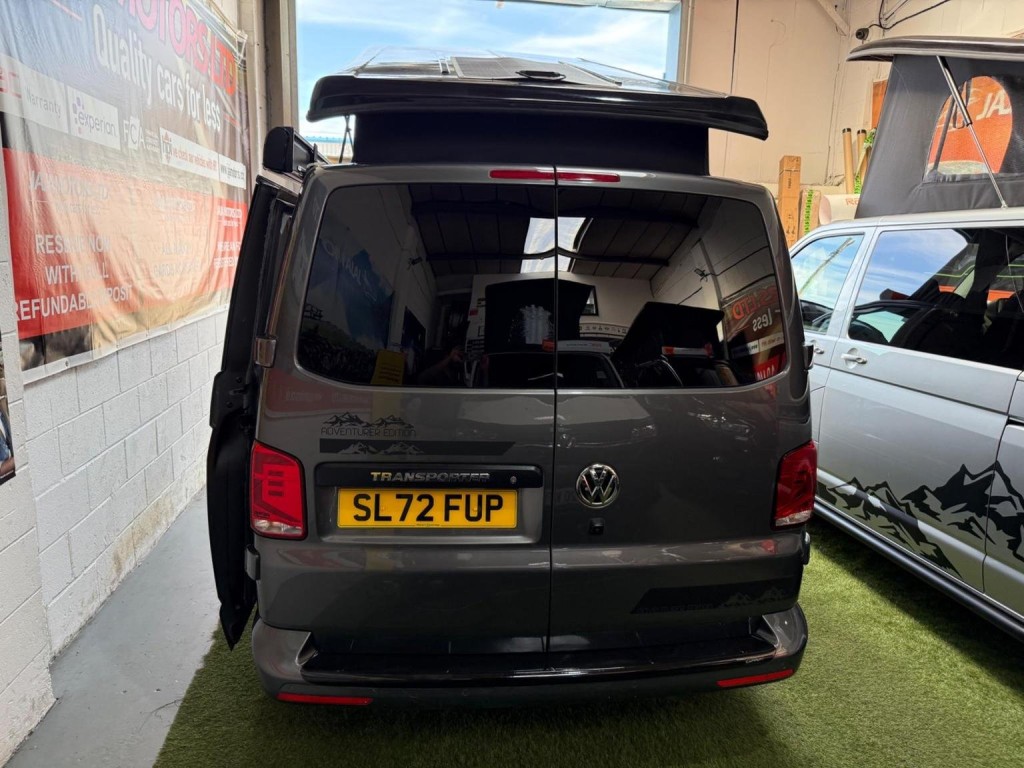 VOLKSWAGEN TRANSPORTER