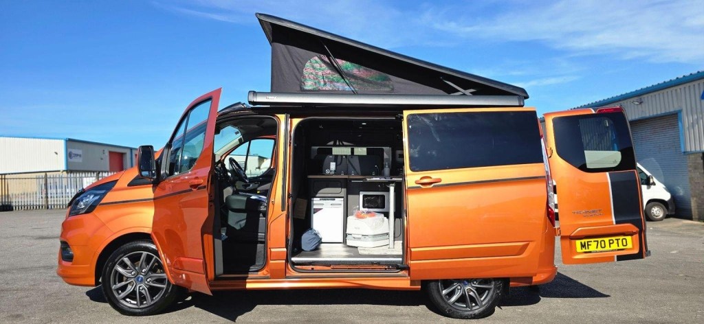 FORD TRANSIT CUSTOM