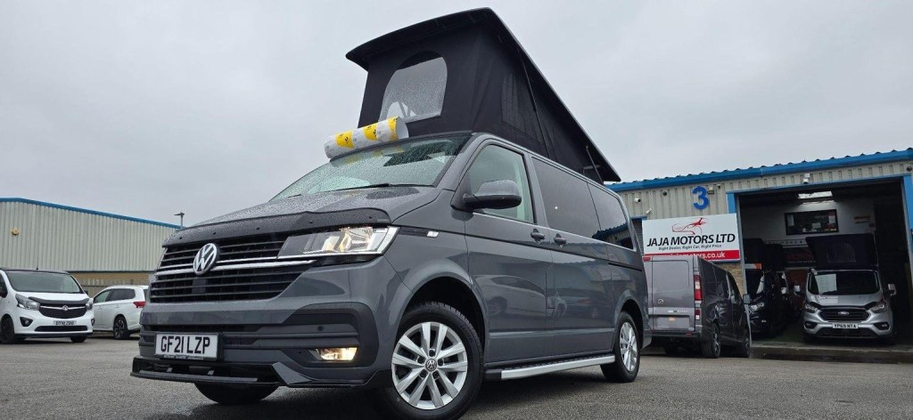 VOLKSWAGEN TRANSPORTER