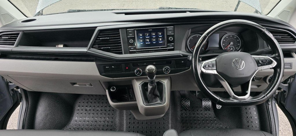 VOLKSWAGEN TRANSPORTER