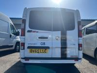VAUXHALL VIVARO