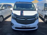 VAUXHALL VIVARO