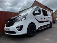 VAUXHALL VIVARO