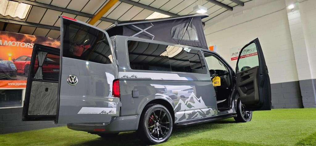 VOLKSWAGEN TRANSPORTER