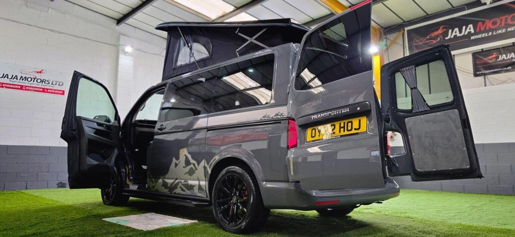 VOLKSWAGEN TRANSPORTER