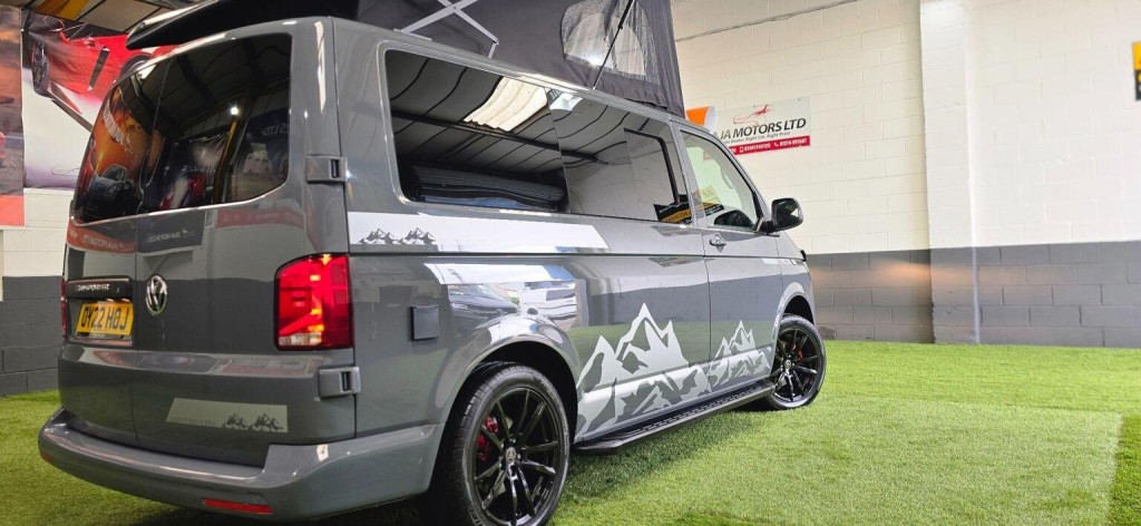 VOLKSWAGEN TRANSPORTER