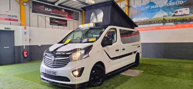 VAUXHALL VIVARO