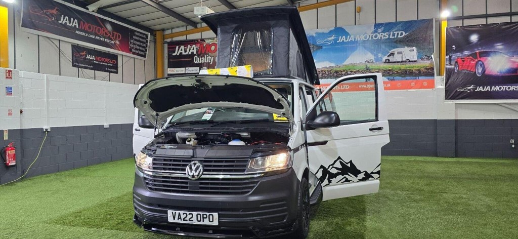 VOLKSWAGEN TRANSPORTER