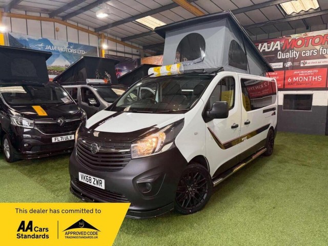 VAUXHALL VIVARO
